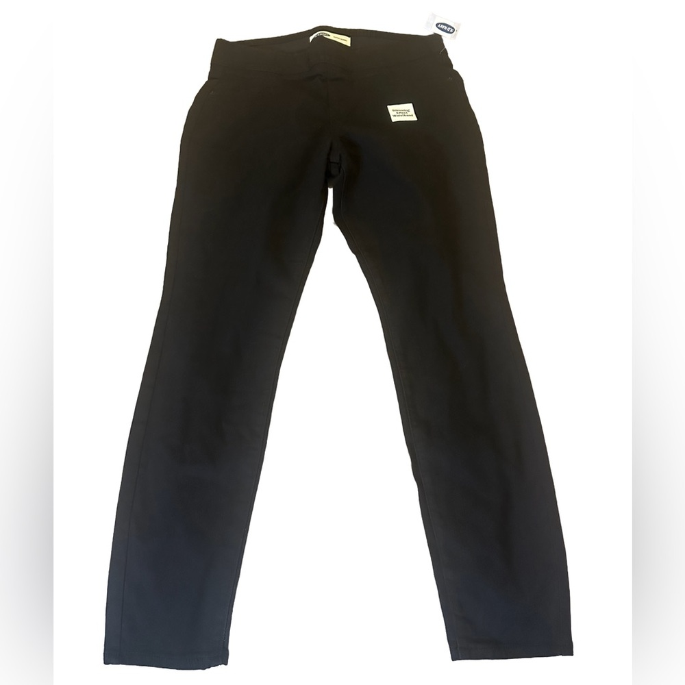 NWT Old Navy Black Slim Fit Jeans